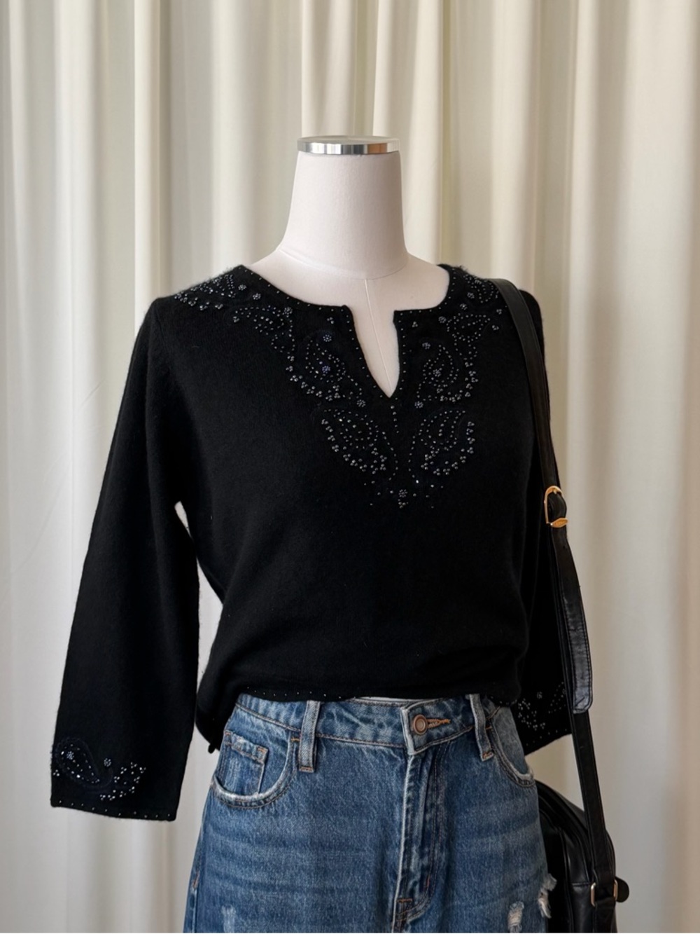 White + Warren 100% Cashmere Beaded Paisley Sweater Black Large - Picture 5 of 9